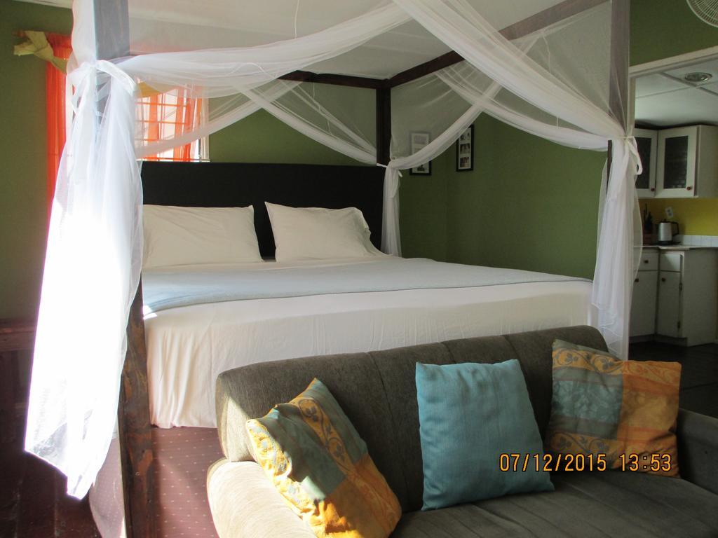 Kingsworth Bed And Breakfast Kingston Quarto foto